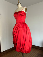Load image into Gallery viewer, vintage 1950s bubble hem party dress {xs}
