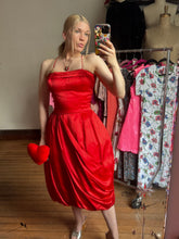 Load image into Gallery viewer, vintage 1950s bubble hem party dress {xs}