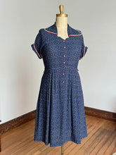 Load image into Gallery viewer, vintage 1940s 50s polka dot dress {XL}