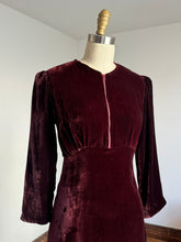 Load image into Gallery viewer, vintage 1930s velvet half zip dress {s/m}