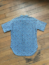 Load image into Gallery viewer, vintage 1960s novelty cotton button up shirt