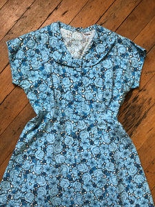 vintage 1950s blue floral dress {L}