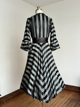 Load image into Gallery viewer, vintage 1940s two tone black striped dress dressing gown {m}