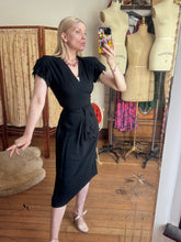 Load image into Gallery viewer, vintage 1940s novelty dress {xs}