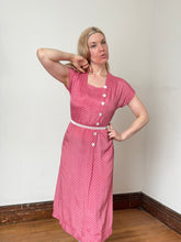 Load image into Gallery viewer, vintage 1940s pink polka dot dress {m}
