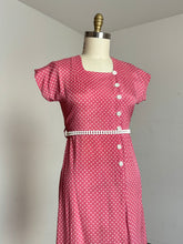Load image into Gallery viewer, vintage 1940s pink polka dot dress {m}