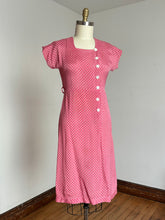 Load image into Gallery viewer, vintage 1940s pink polka dot dress {m}