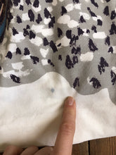 Load image into Gallery viewer, vintage 1950s novelty beached boats skirt {xxs}