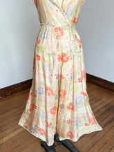 Load image into Gallery viewer, vintage 1930s pongee beach pajamas {m}
