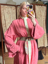 Load image into Gallery viewer, vintage 1940s pink gabardine jacket {L-XL}