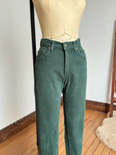 Load image into Gallery viewer, vintage 1990s green LEVIS 550s 28"W