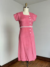 Load image into Gallery viewer, vintage 1940s pink polka dot dress {m}