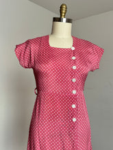 Load image into Gallery viewer, vintage 1940s pink polka dot dress {m}
