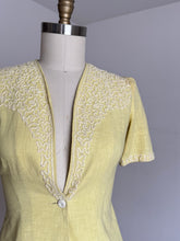 Load image into Gallery viewer, vintage 1940s yellow linen skirt suit {s}