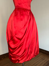 Load image into Gallery viewer, vintage 1950s bubble hem party dress {xs}