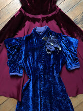 Load image into Gallery viewer, vintage 1930s blue velvet dress {xs}