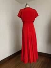 Load image into Gallery viewer, vintage 1940s red gown set {m}