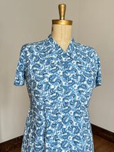 Load image into Gallery viewer, vintage 1940s rooster print dress {L}