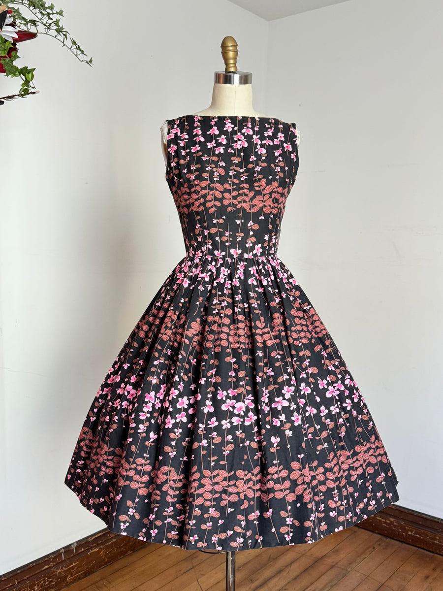 vintage 1950s Jerry Gilden floral sun dress {xs} Trunk of Dresses vintage 1950s Jerry Gilden floral sun dress {xs} Trunk of Dresses