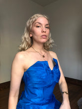 Load image into Gallery viewer, vintage 1950s blue party dress {xs}