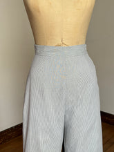 Load image into Gallery viewer, vintage 1950s clam digger pants {xs}