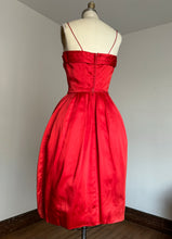 Load image into Gallery viewer, vintage 1950s bubble hem party dress {xs}