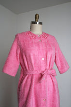 Load image into Gallery viewer, vintage 1960s pink fuzzy housecoat {L}
