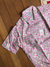 Load image into Gallery viewer, NOs vintage 1950s pink floral top {XL}