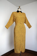Load image into Gallery viewer, vintage 1940s novelty luck dress {m}
