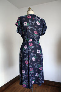 vintage 1940s novelty rayon dress {s-l}