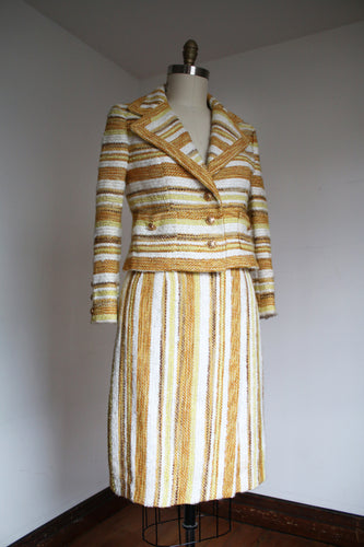 vintage 1960s tweed skirt suit {m}