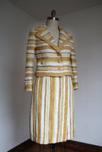 Load image into Gallery viewer, vintage 1960s tweed skirt suit {m}