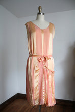 Load image into Gallery viewer, vintage 1920s pink striped dress {m}