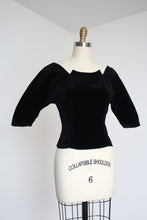 Load image into Gallery viewer, vintage 1950s black velvet top {s}
