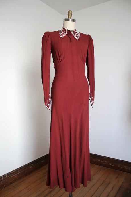 vintage 1930s beaded collar gown {m}
