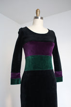 Load image into Gallery viewer, vintage 1970s maxi dress {xs}