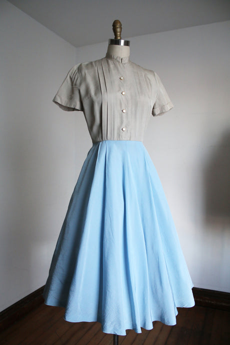 vintage 1950s two tone dress {xs}
