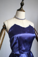 Load image into Gallery viewer, vintage 1940s figure skating costume {xs}