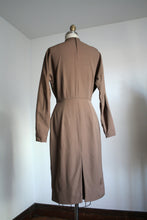 Load image into Gallery viewer, vintage 1950s brown wool dress {s}