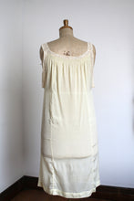 Load image into Gallery viewer, vintage 1920s sheer green slip {L}