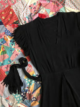 Load image into Gallery viewer, vintage 1940s novelty dress {xs}