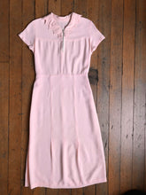 Load image into Gallery viewer, vintage 1930s pink rayon dress {s}