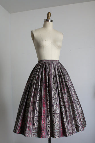 MARKED DOWN vintage 1950s purple skirt {xxs}