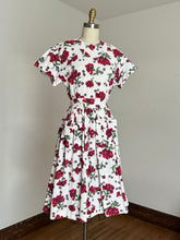 Load image into Gallery viewer, vintage 1940s floral dress {xs/s}