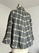 Load image into Gallery viewer, vintage 1950s grey cropped swing coat {up to XL}