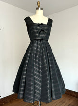 Load image into Gallery viewer, vintage 1950s black &amp; gold party dress {m}