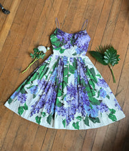 Load image into Gallery viewer, vintage 1950s floral sun dress {s}