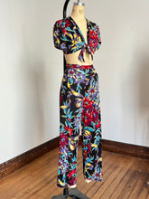 Load image into Gallery viewer, vintage 1940s floral rayon jersey pant play set {s/m}