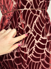 Load image into Gallery viewer, vintage 1930s sheer devoré velvet dress {m}