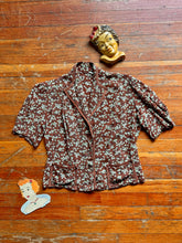 Load image into Gallery viewer, vintage 1940s floral rayon blouse {m}